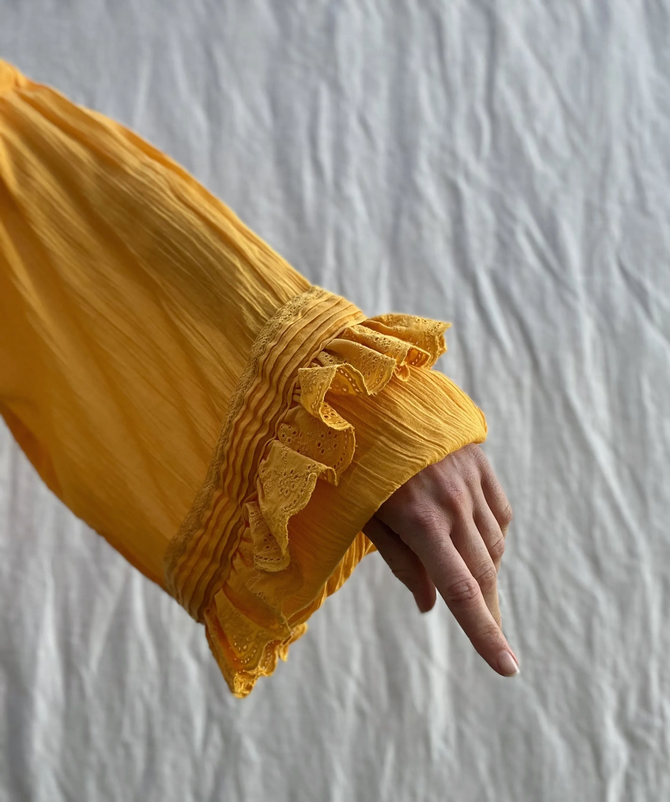 100% RECYCLED COTTON GAUZE - BEATRIX BLOUSE MUSTARD YELLOW