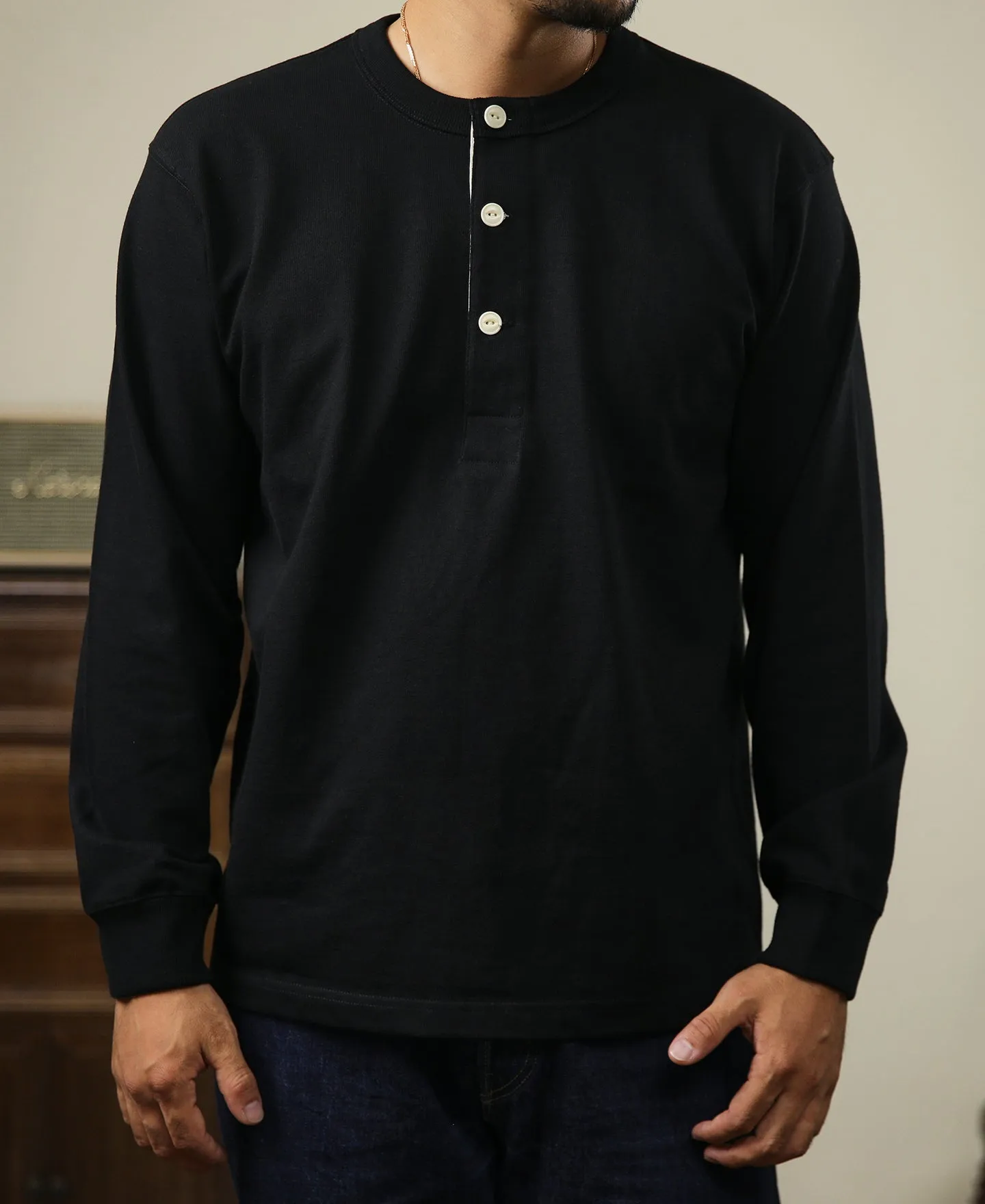 1930s 10.5 oz Cotton Loopwheel Tubular Henley Shirt - Black