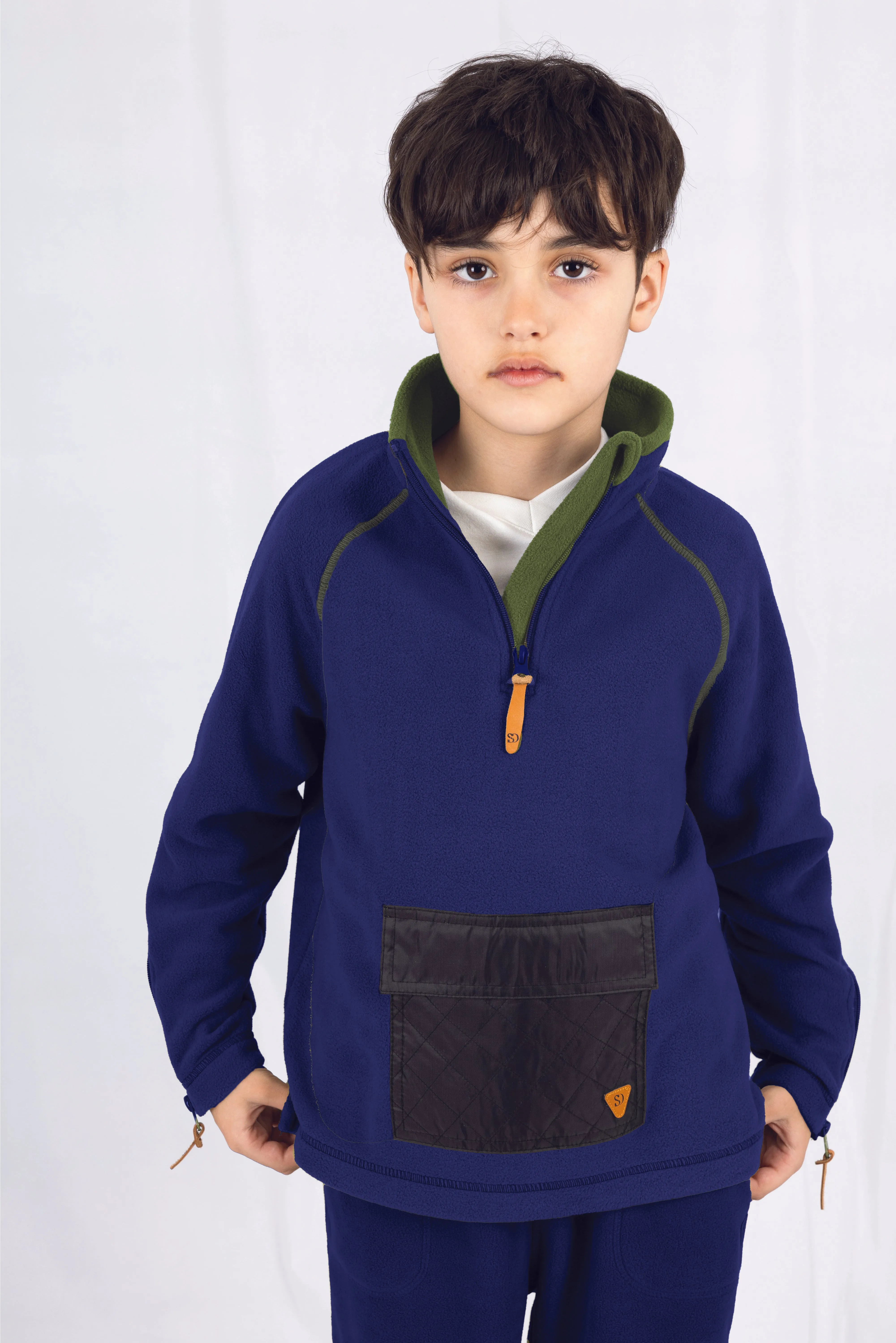 Adaptive Kids Pullover: Front Zipper, Cargo Pocket, Easy-Undressing Sleeves