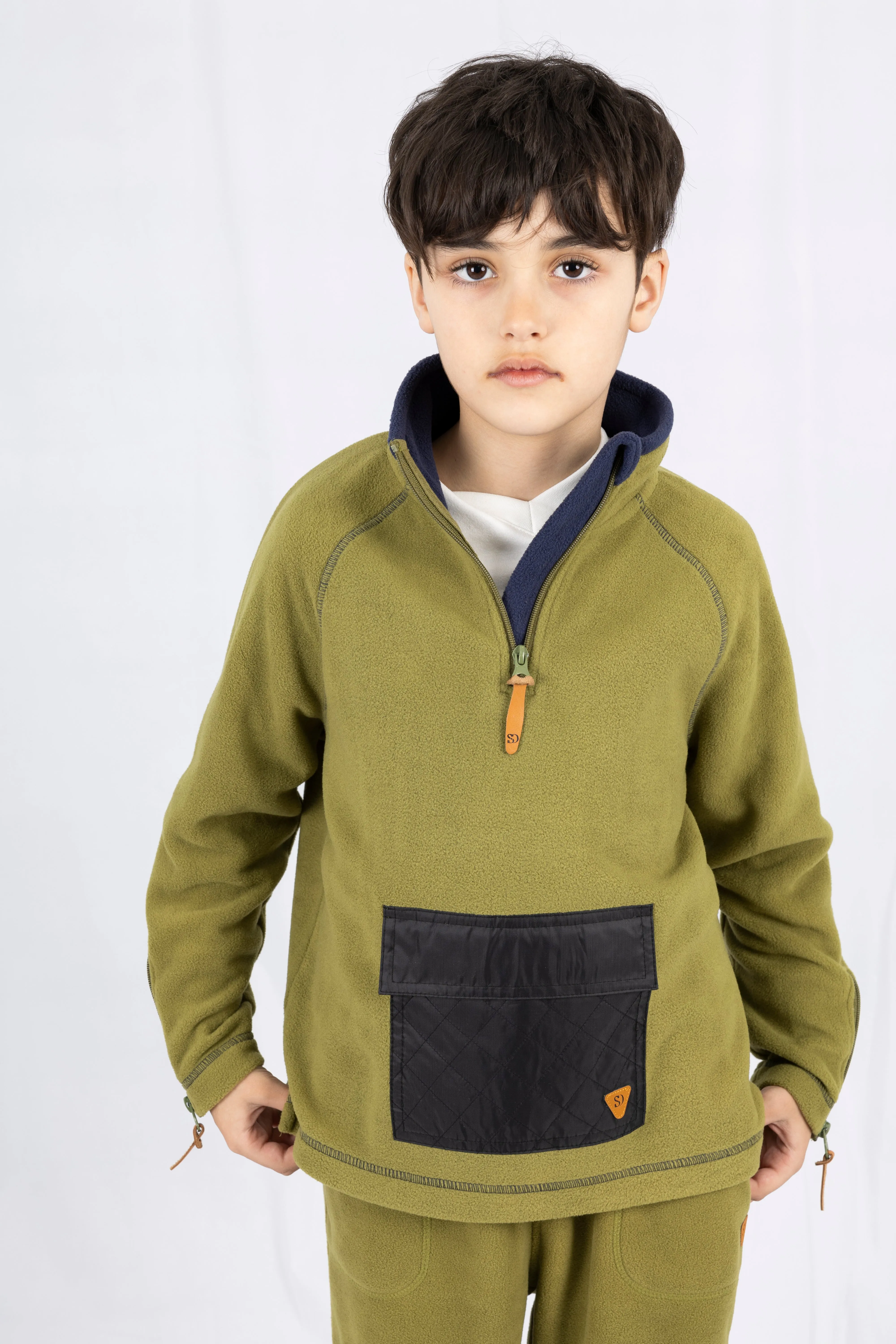 Adaptive Kids Pullover: Front Zipper, Cargo Pocket, Easy-Undressing Sleeves