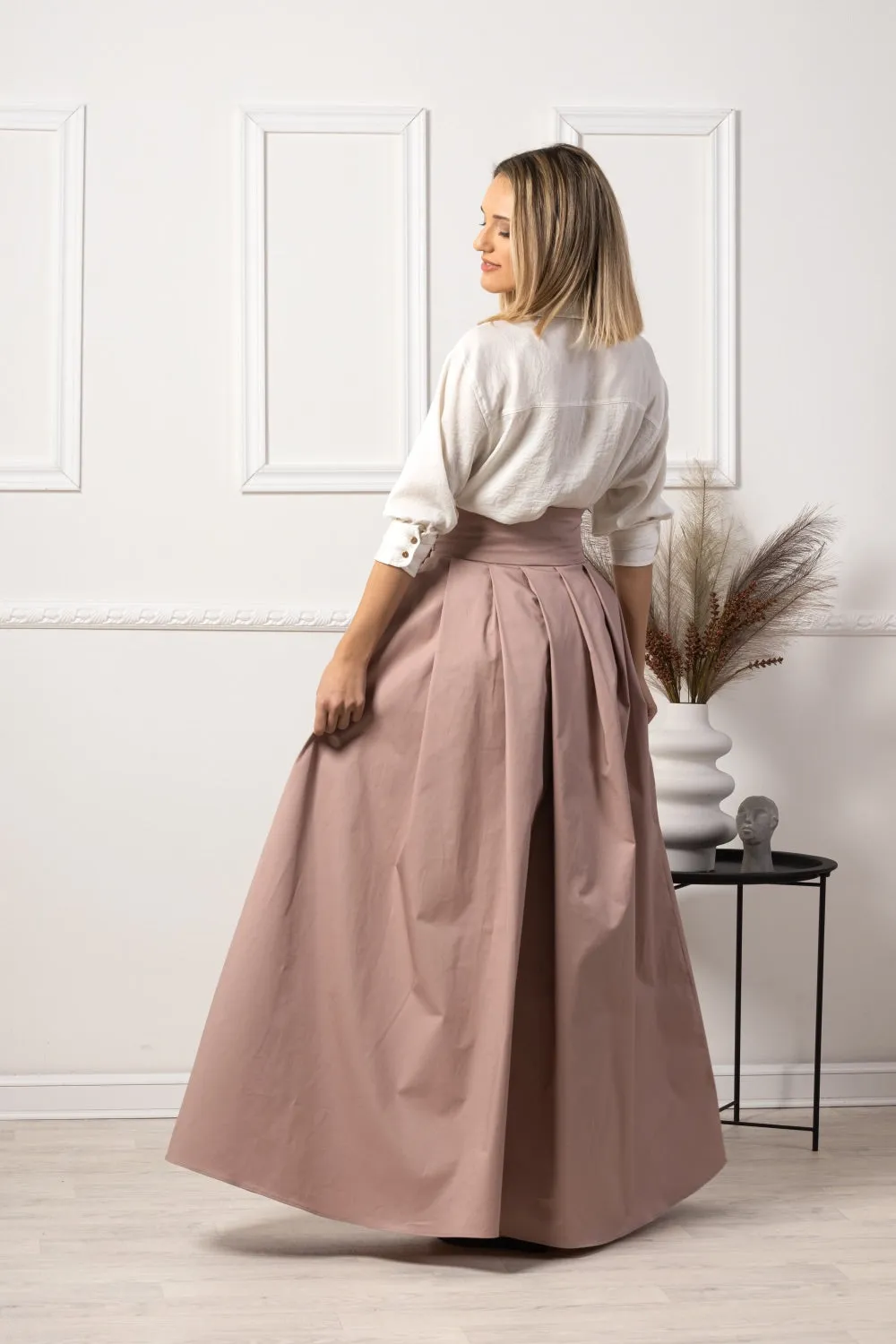 Black High Waist Pleated Maxi Skirt