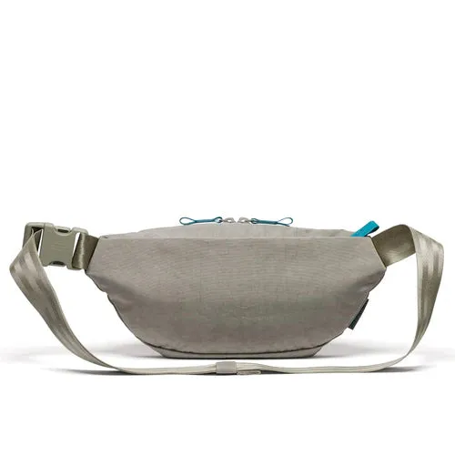 Chrome Sabin 3L Sling - Sage