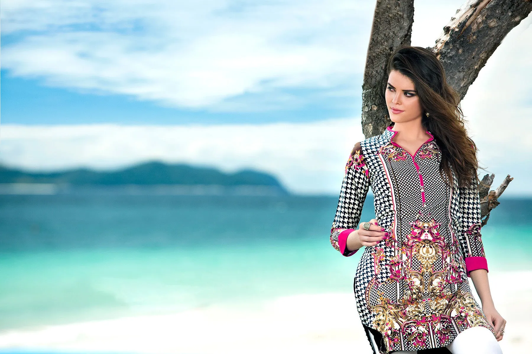 Gul Ahmed Black Printed Lawn Tunic SL-146 A