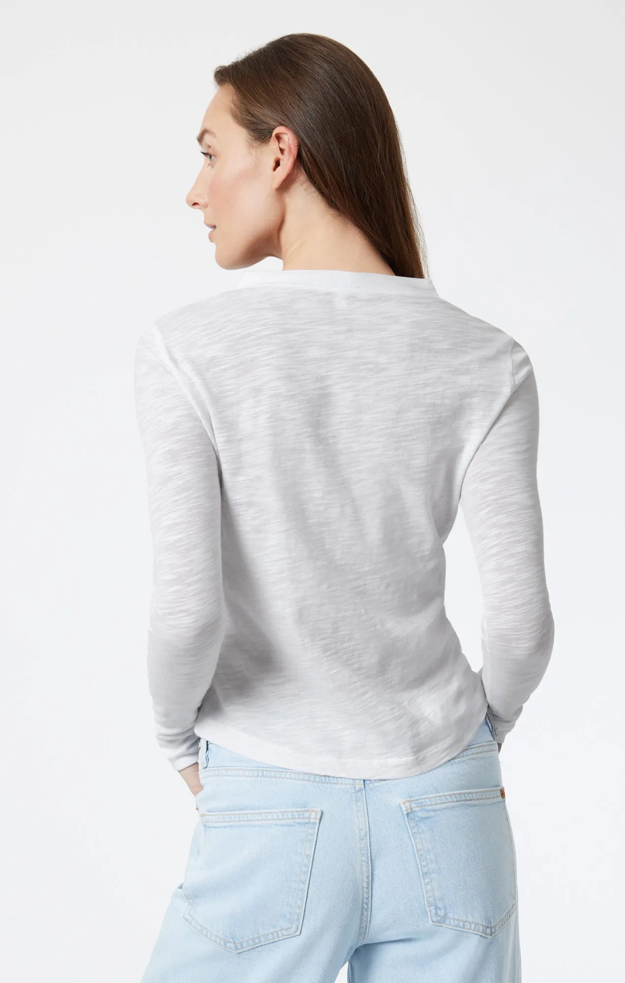 HENLEY T-SHIRT IN SNOW GREY MELANGE