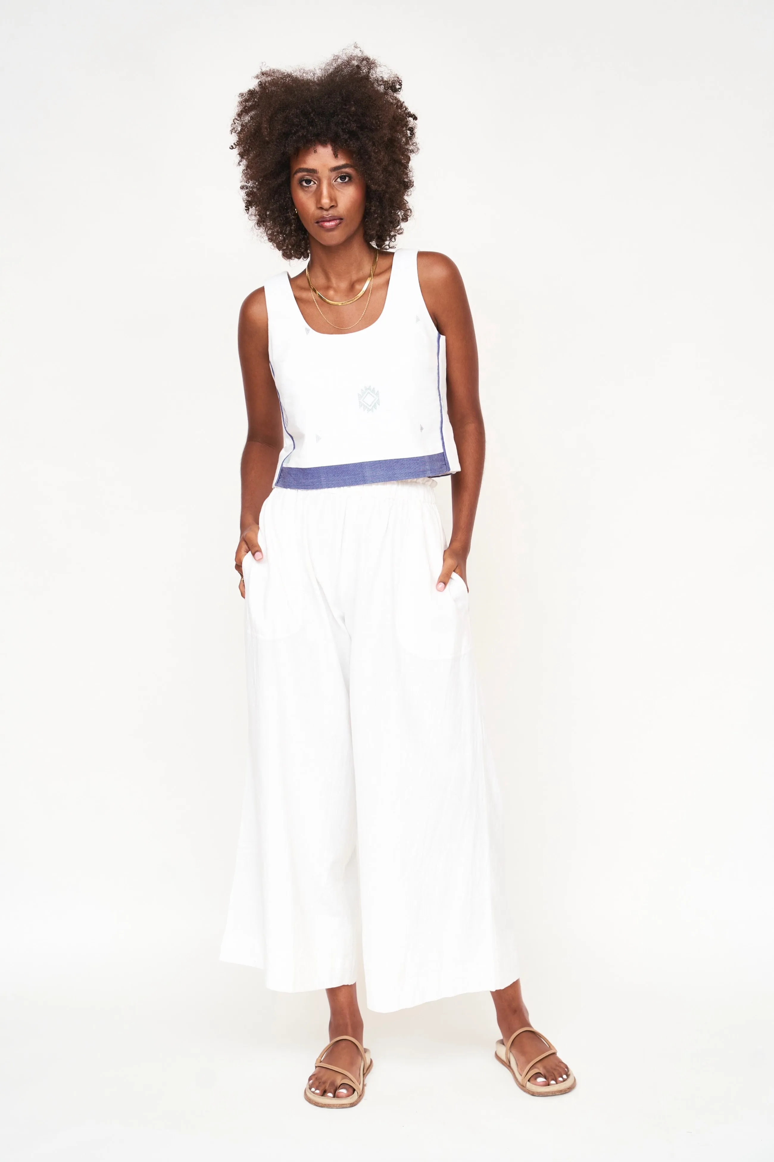 Hudson Tank in White Sedona Jamdani