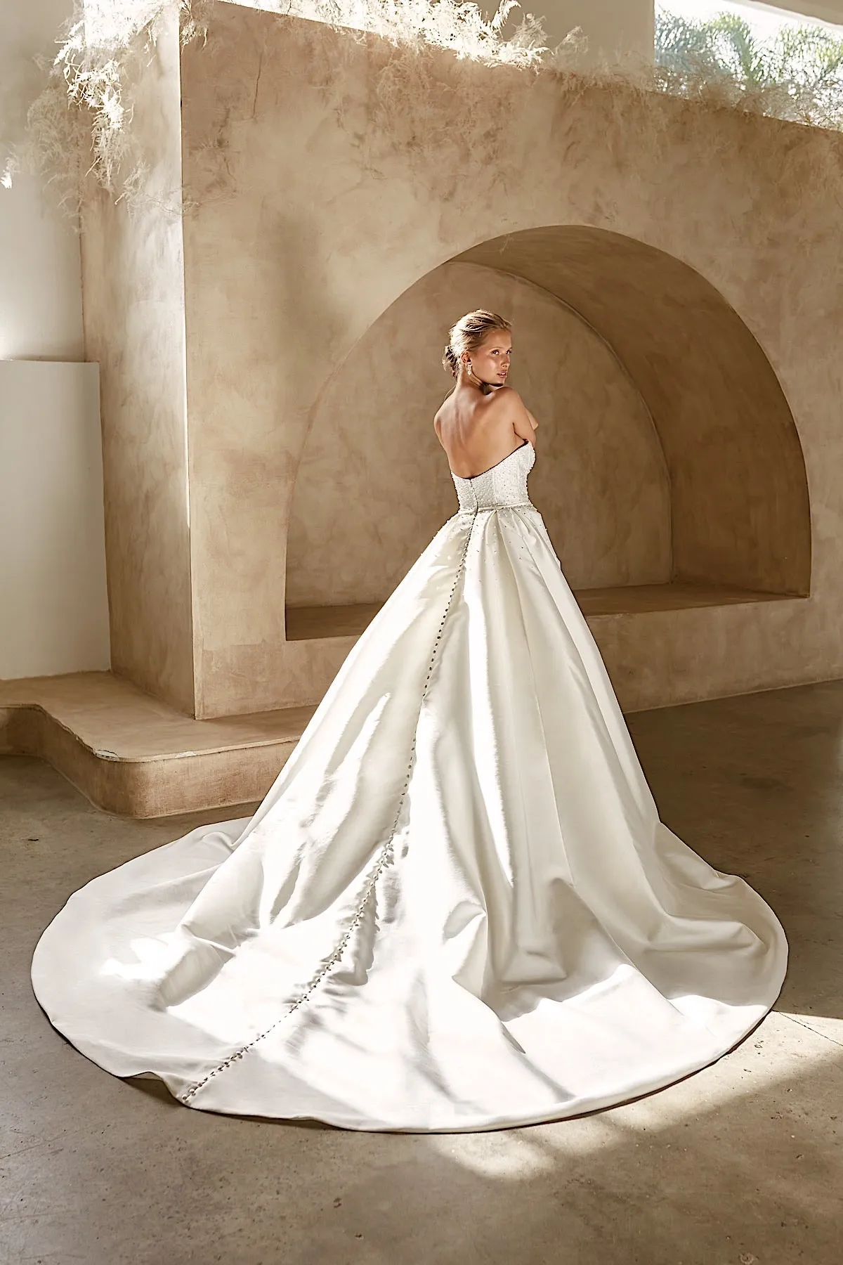 MARGOT Wedding Dress Style Code: MAYA BELLA