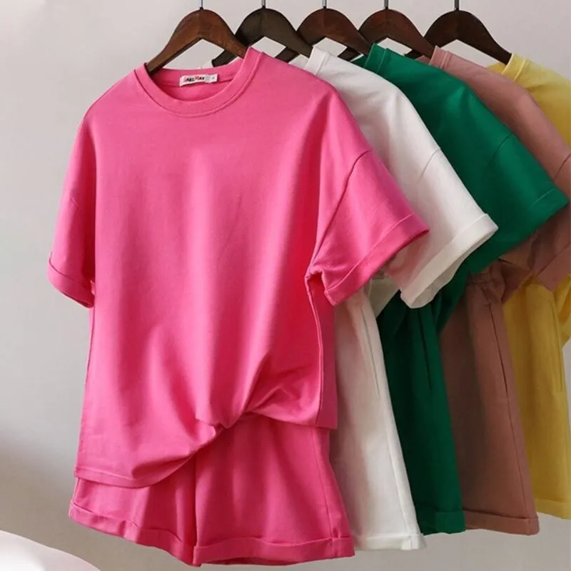 Solid-Colored 2-Piece Basic Shirt and Hot Pants Clothing Sets