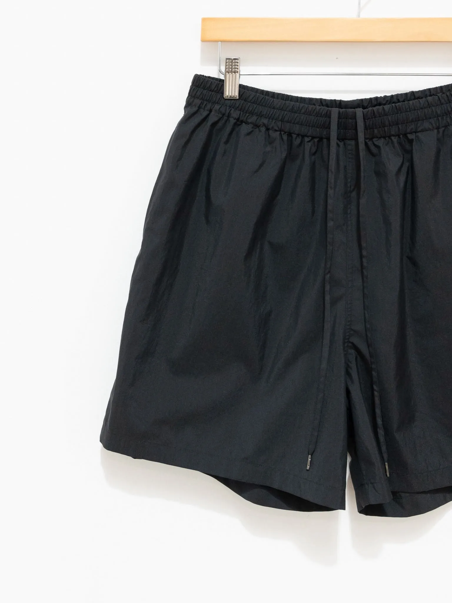 Washed Cotton Nylon Weather Easy Shorts - Black