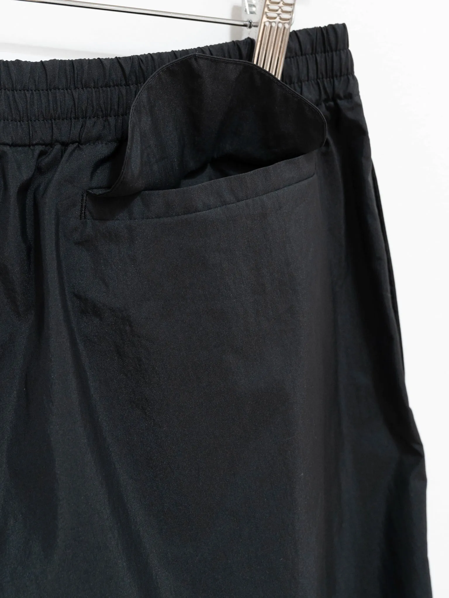 Washed Cotton Nylon Weather Easy Shorts - Black