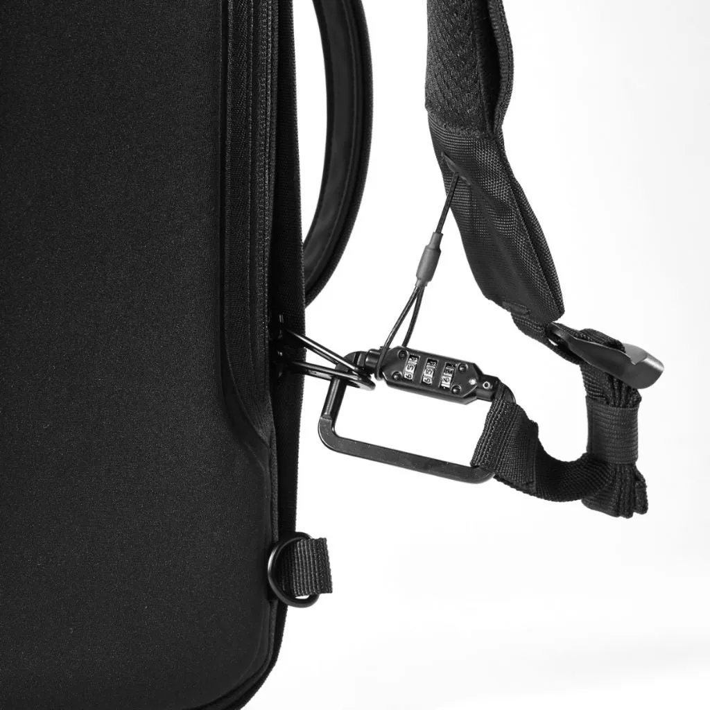 XD Design Bobby Bizz 2.0 16" Laptop Backpack & Briefcase - Black